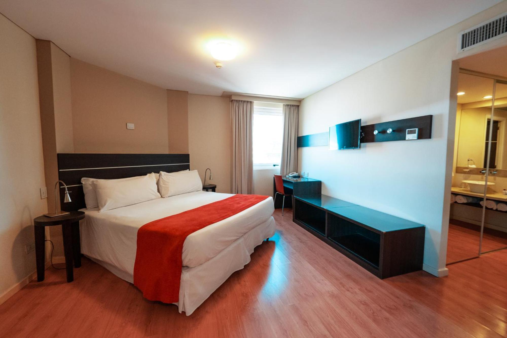 Double Room,1556085193:JPEG